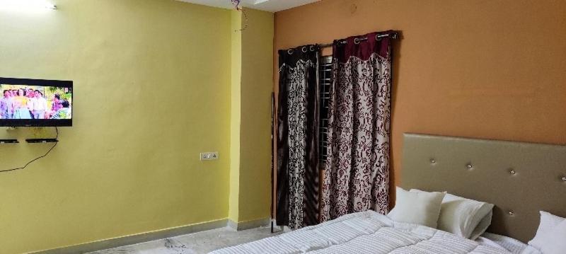 Oyo 81589 Aruna Dwraka Homes Haidarábád Kültér fotó