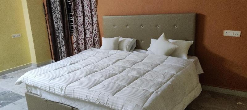 Oyo 81589 Aruna Dwraka Homes Haidarábád Kültér fotó
