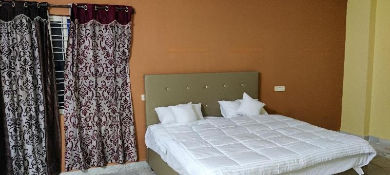 Oyo 81589 Aruna Dwraka Homes Haidarábád Kültér fotó